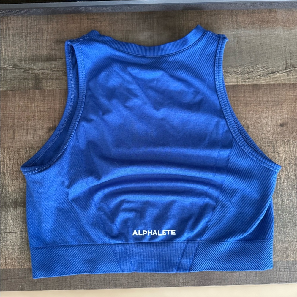 STRATUS CROP TANK - Alphalete
Women's Seamless Cropped Tank